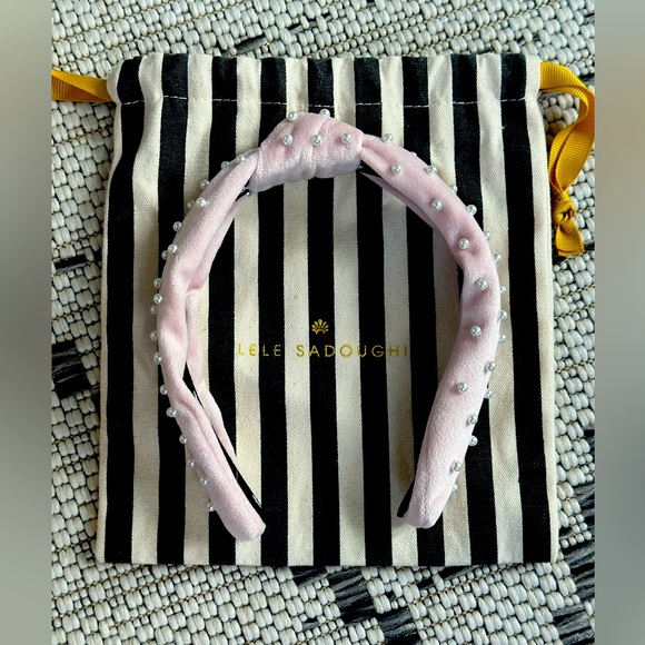 Brand New Pink Pearled Velvet Lele Sadoughi Band - Picture 4 of 9